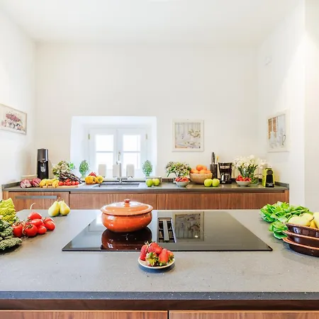 Apartment Lunavi House In
