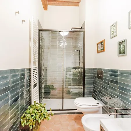 Apartment Lunavi House In Lucca