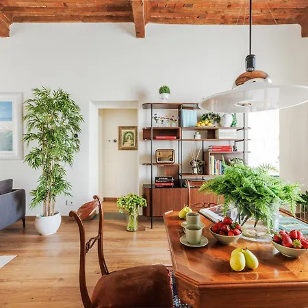 Apartment Lunavi House In *